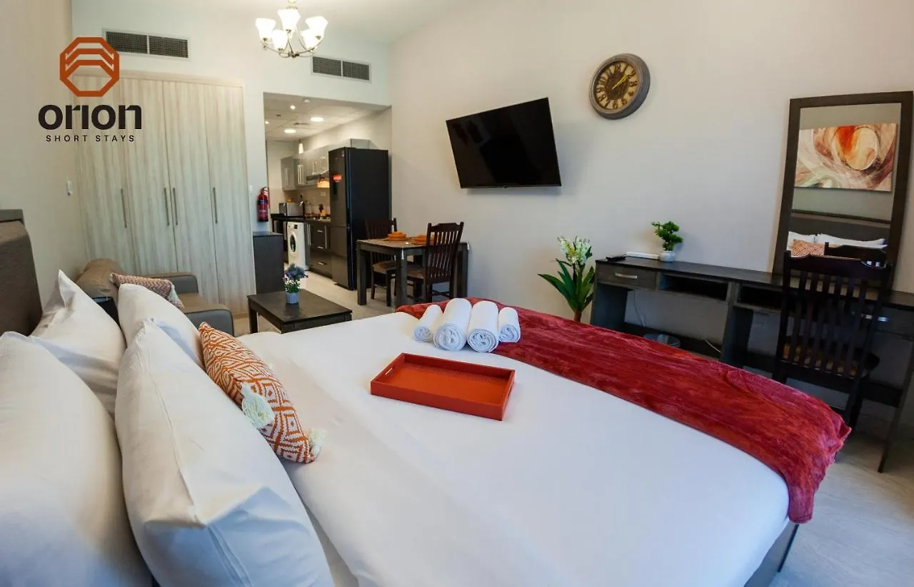 9Th Floor Stylish Studio With Balcony With A View, Smoking On Balcony, Running Track, Pool, Male - Female Gym, Sauna And Steam Room, Free Indoor Parking, Tv With Streaming, Fully Furnished Apartment In Business Bay, Near Downtown Dubaj 0*,  Zjednoczone Emiraty Arabskie