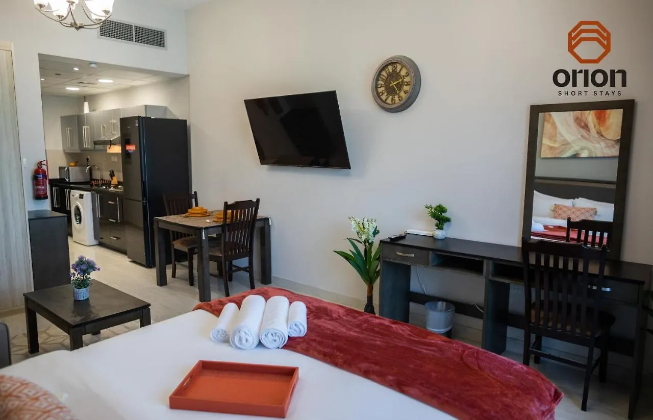 9Th Floor Stylish Studio With Balcony With A View, Smoking On Balcony, Running Track, Pool, Male - Female Gym, Sauna And Steam Room, Free Indoor Parking, Tv With Streaming, Fully Furnished Apartment In Business Bay, Near Downtown Dubaj
