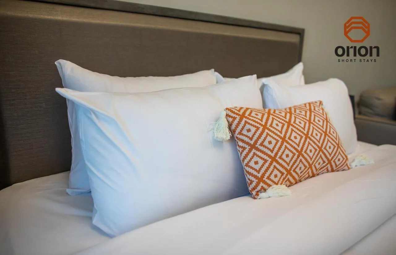 9Th Floor Stylish Studio With Balcony With A View, Smoking On Balcony, Running Track, Pool, Male - Female Gym, Sauna And Steam Room, Free Indoor Parking, Tv With Streaming, Fully Furnished Apartment In Business Bay, Near Downtown Dubaj